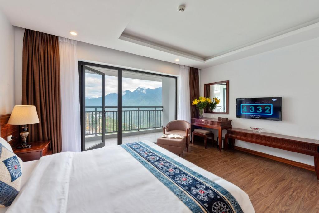 đi du lịch Sapa view núi khách sạn 4 sao