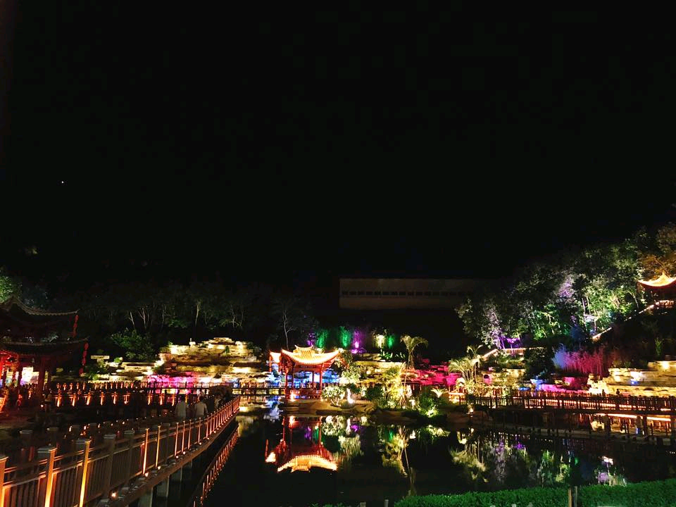 hướng dẫn tour hà khẩu 