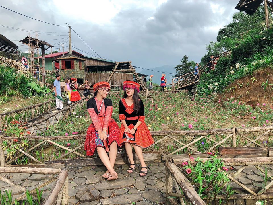 đi Sapa check in bản Cát Cát