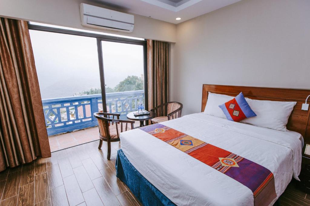 COMBO VÉ XE VÀ PHÒNG KHÁCH SẠN HOLIDAY 3* SAPA
