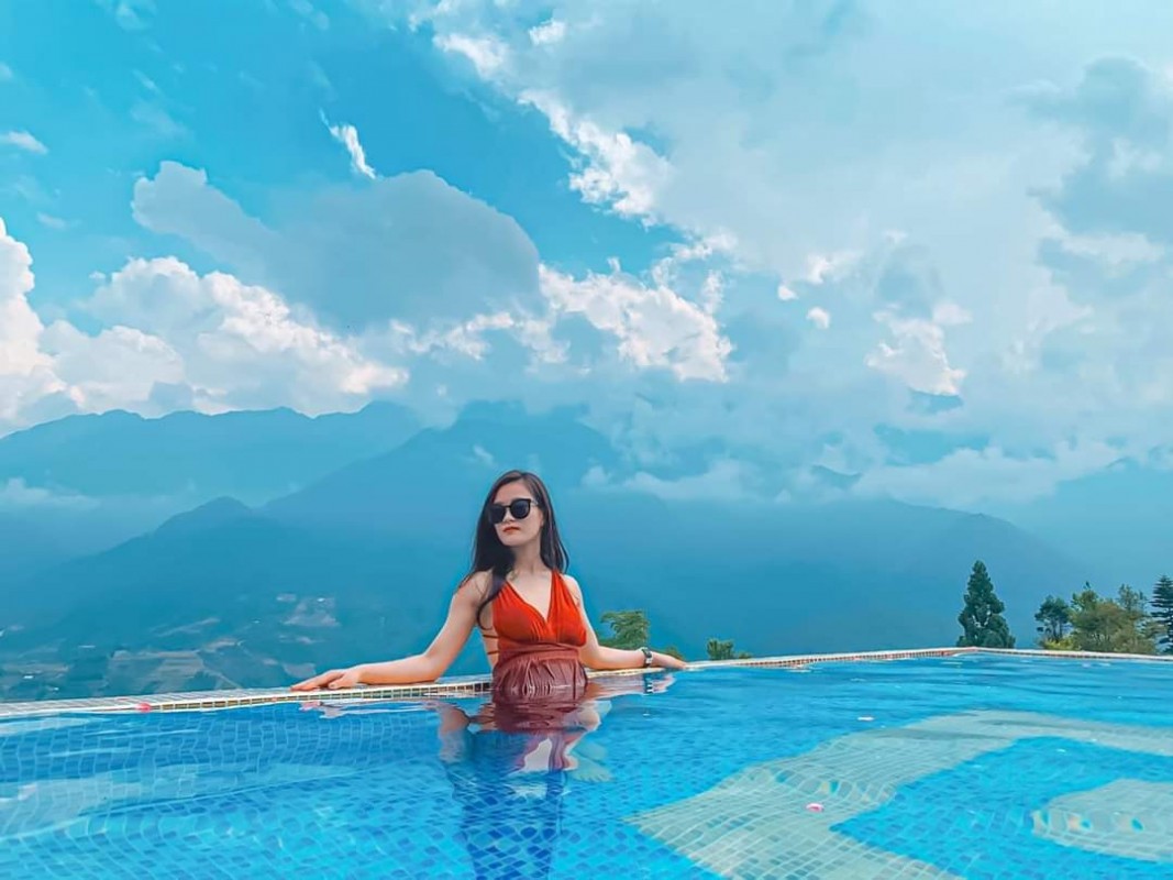 COMBO VÉ XE VÀ PHÒNG UPPER HOUSE SAPA