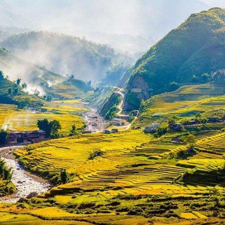 NÀNG THƠ CỦA TÂY BẮC -  THUNG LŨNG MƯỜNG HOA