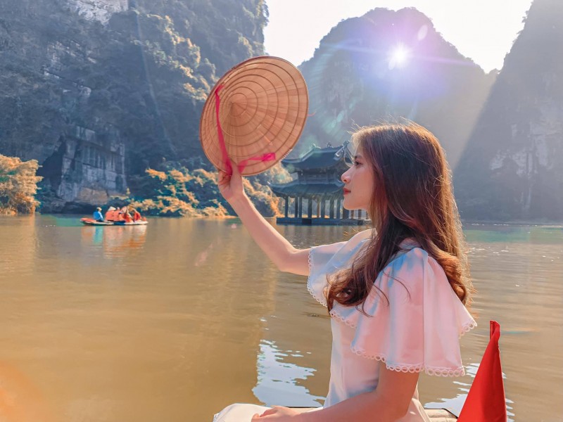 Check in Tràng An Ninh Bình 