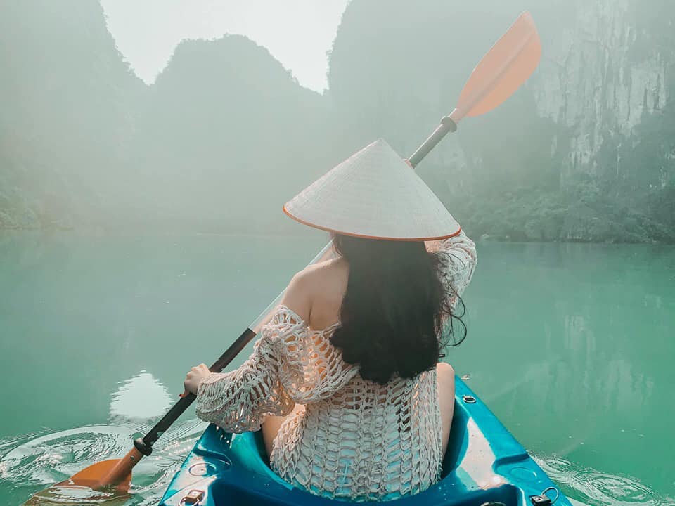trải nghiệm tại Vịnh Hạ Long