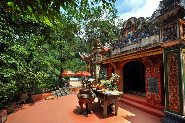 du lịch sapa đền mẫu thượng 