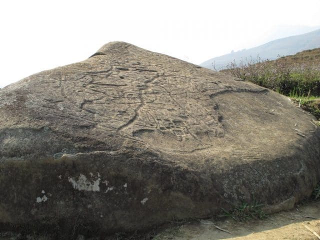 du lịch sapa bãi đá cổ